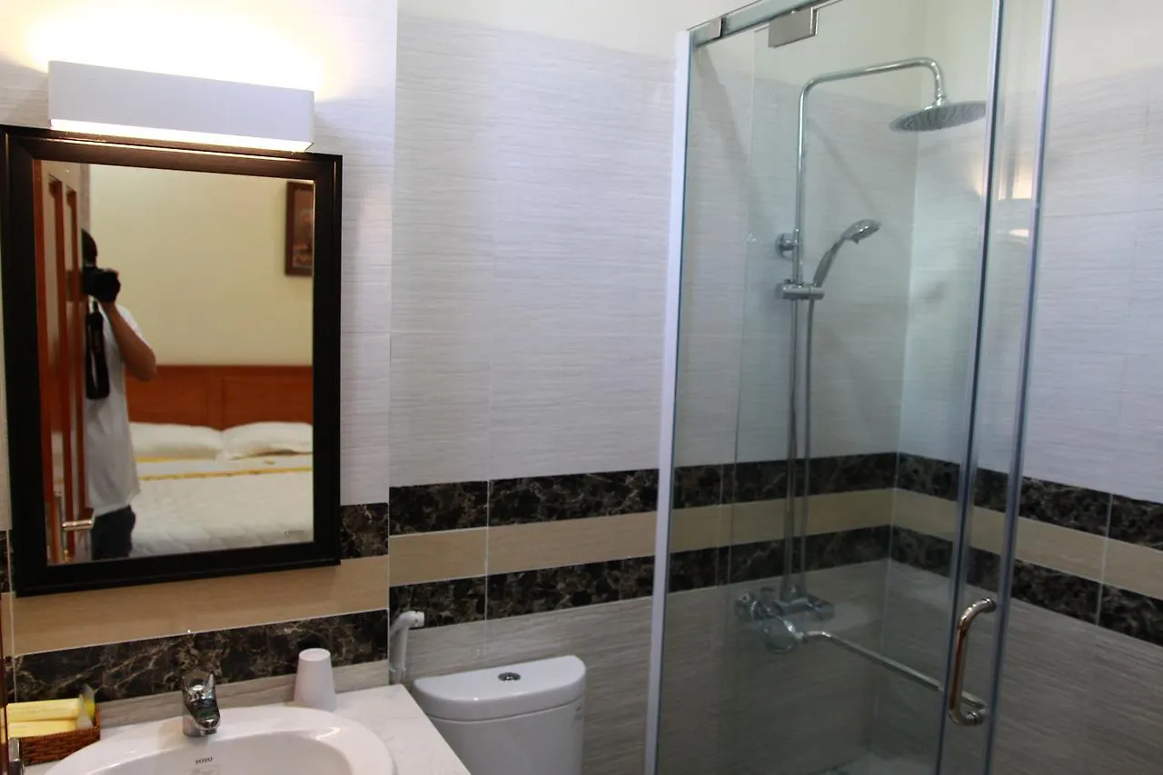 Hang Nga Luxury Hotel Vung Tau 0*,  Vietnam